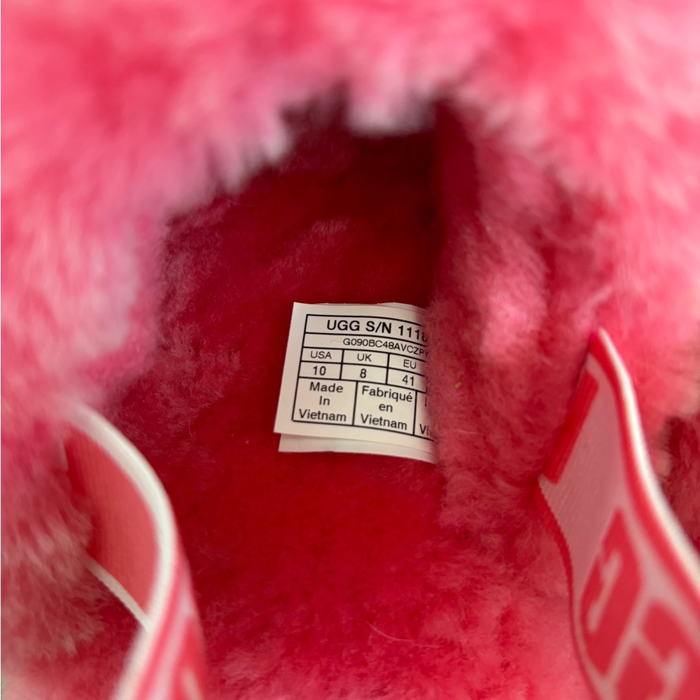 Ugg Pink Slippers, size 10 - Picture 3 of 4